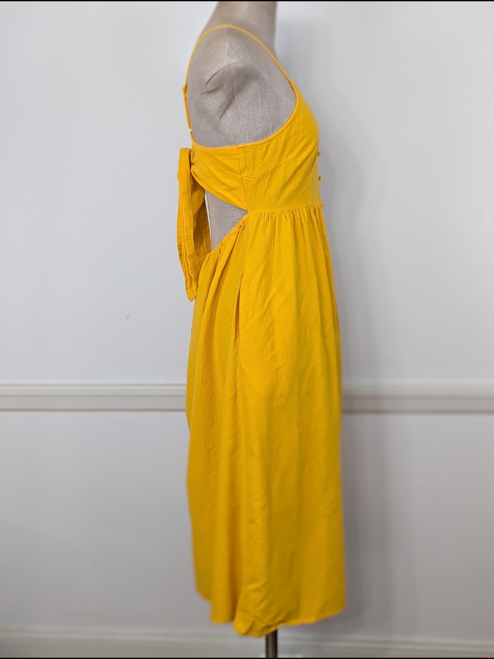 Universal Thread Bright Yellow Sundress Open Tie Back 100% Cotton With Pockets - Picture 7 of 12